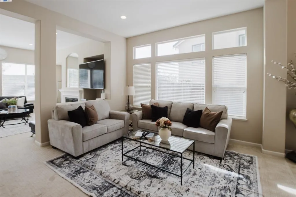 25657 Crestfield Dr, Castro Valley, California 94552 home-pic-7